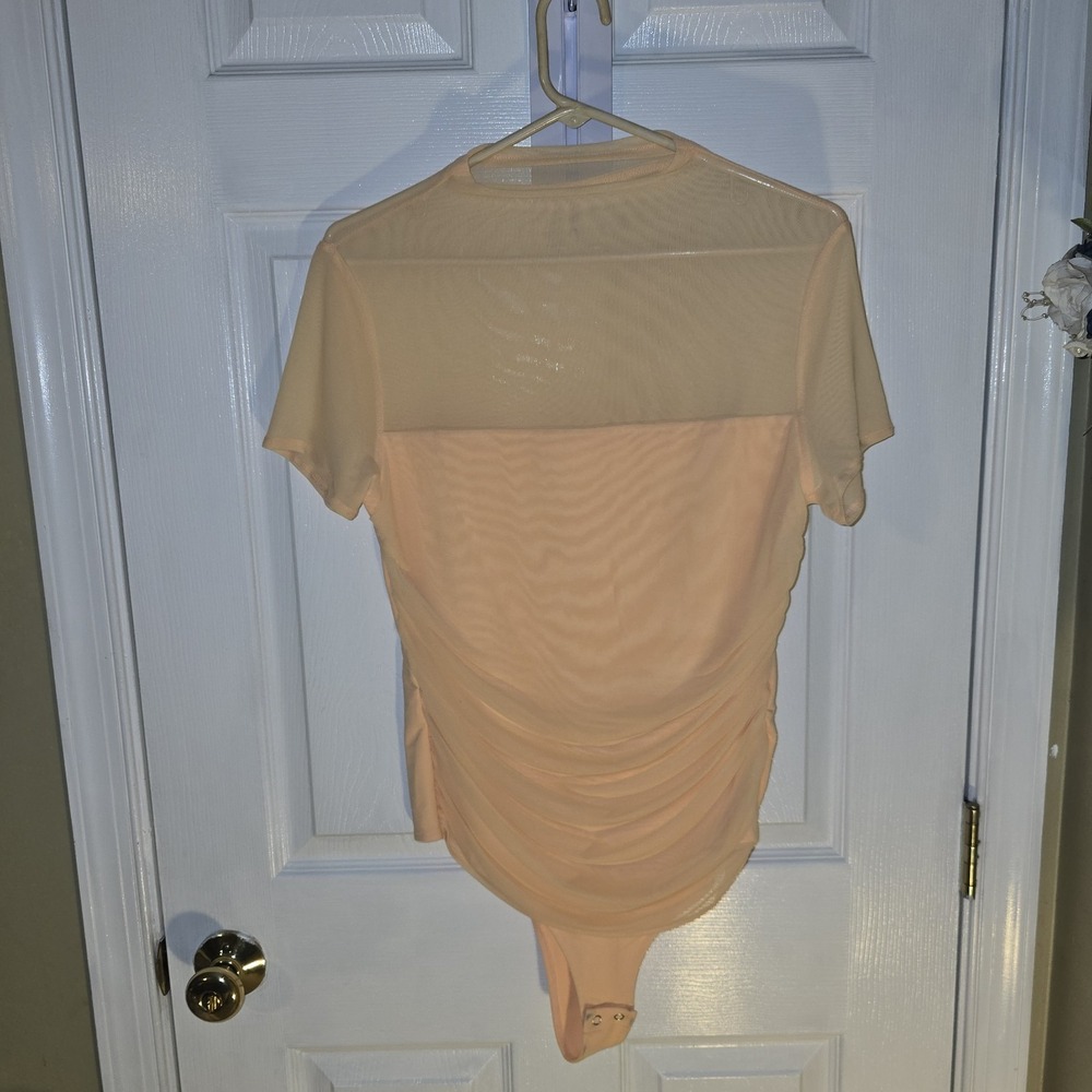 REORIA Peach Mesh Ruched Bodycon Bodysuit Women's‎ XL Short Sleeve Sheer